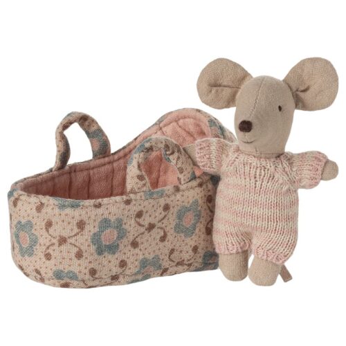 Baby Mouse in Carry Cot Rose