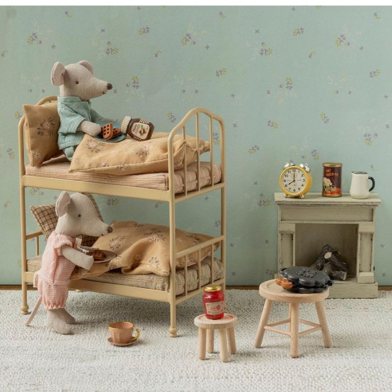 Bunk Beds 1